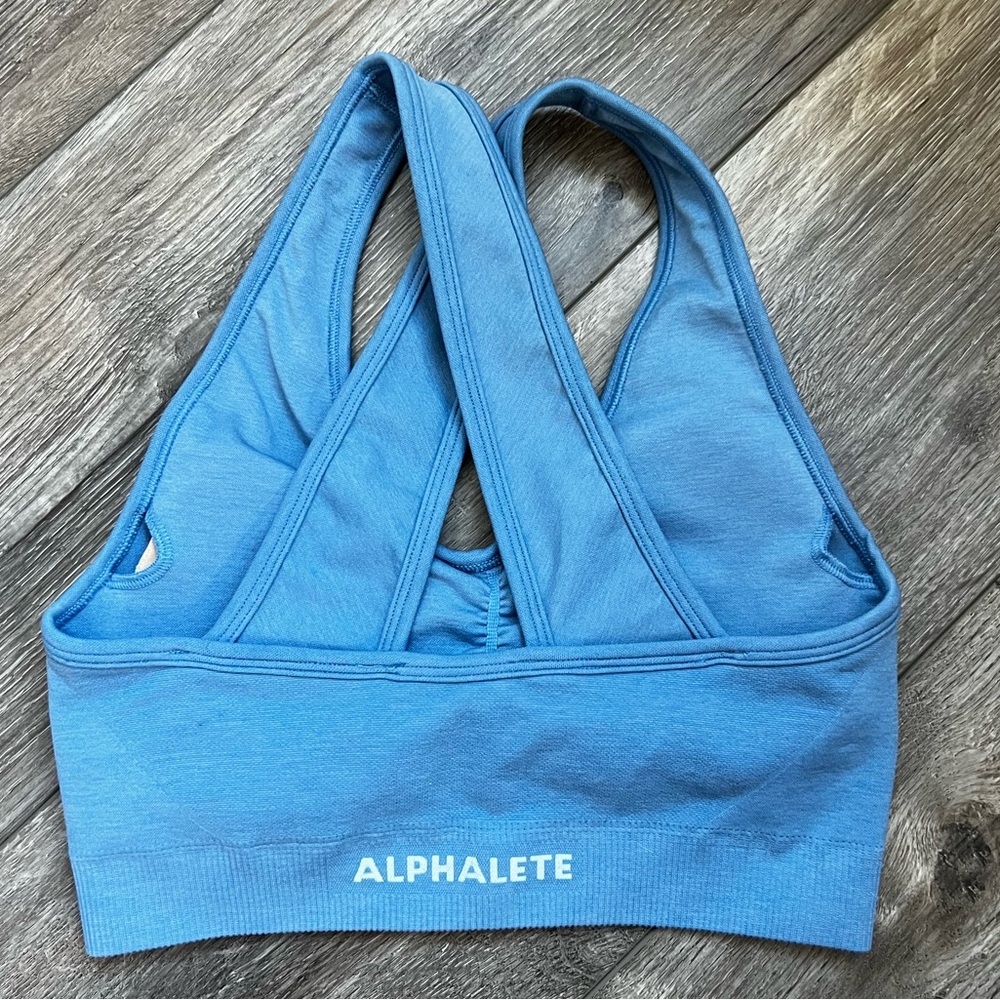 Alphalete NWOTAmplify Criss Cross Back Seamless Sports Bra Size Small